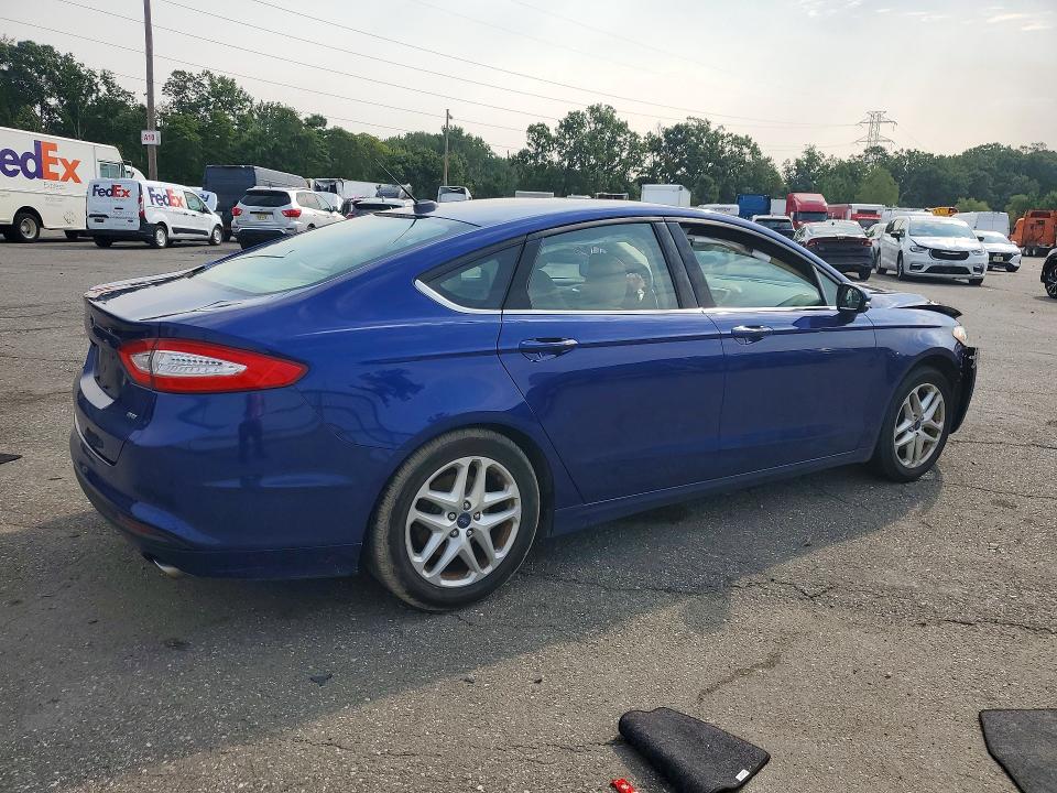 Photo 3 from auction – 2016 FORD FUSION with VIN 3FA6P0H7XGR295325