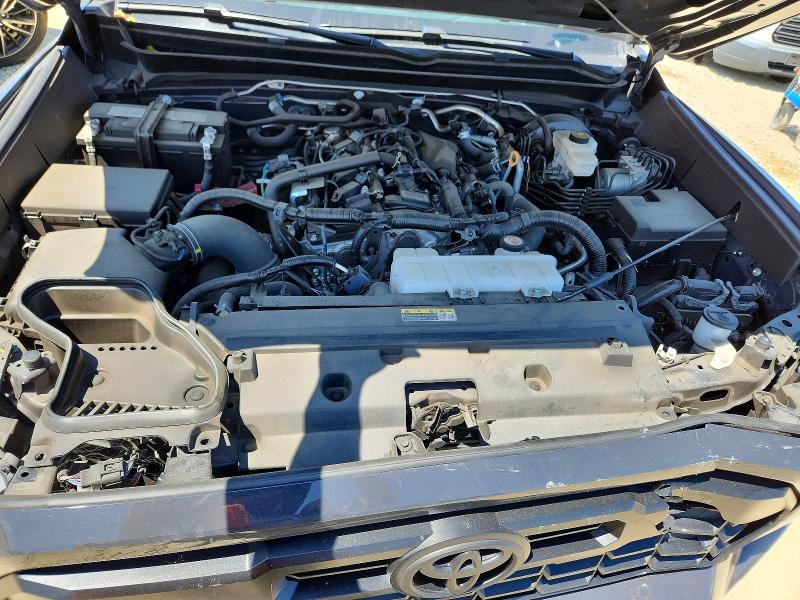 Photo 11 from auction – 2024 TOYOTA TACOMA with VIN 3TMLB5JN9RM044944