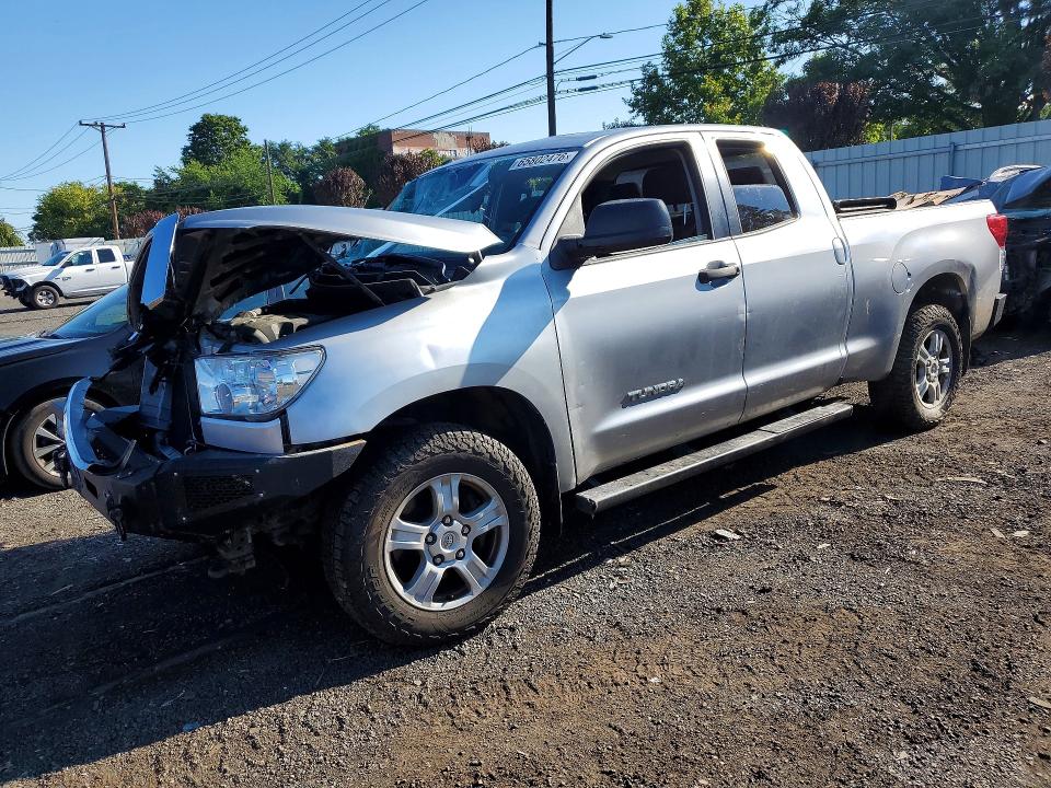 TOYOTA TUNDRA 2013 with VIN 5TFUY5F16DX322503 - Photo from auction