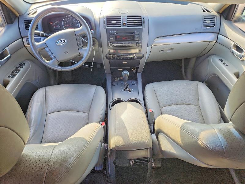 Photo 8 from auction – 2009 KIA BORREGO with VIN KNDJH741095038725