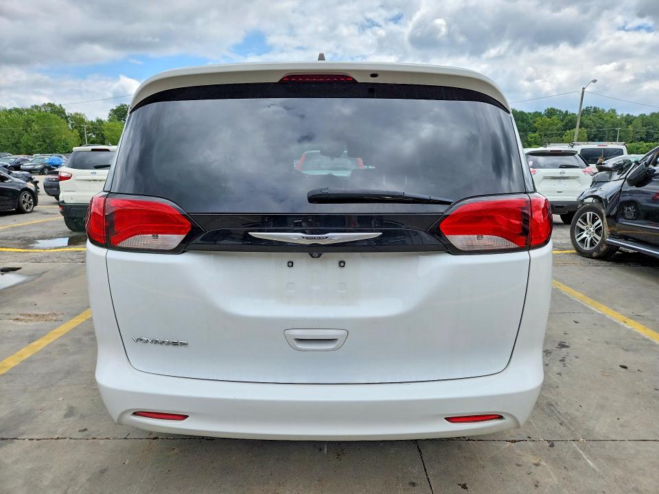 Photo 6 from auction – 2024 CHRYSLER VOYAGER with VIN 2C4RC1CG9RR113364