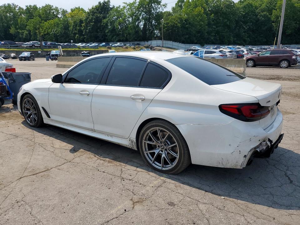 Photo 2 from auction – 2017 BMW 540 with VIN WBAJE7C3XHG889894