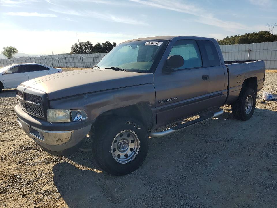 DODGE RAM 1500 2001 with VIN 3B7HF13Z41M517088 - Photo from auction