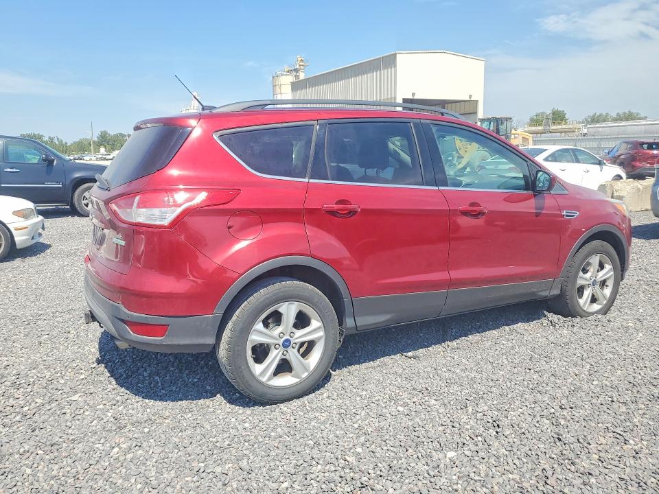 Photo 3 from auction – 2015 FORD ESCAPE with VIN 1FMCU0G92FUC88705