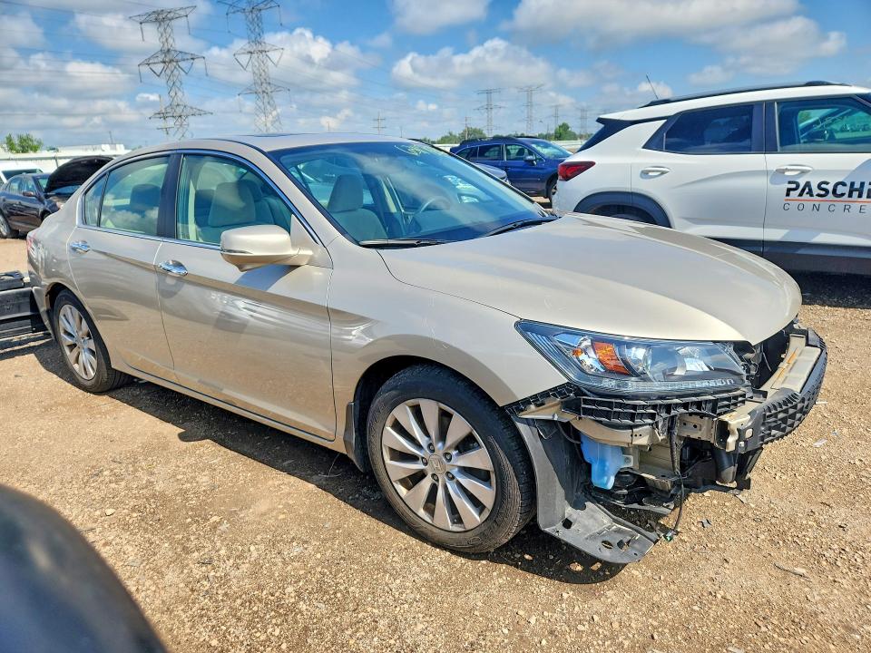 Photo 4 from auction – 2014 HONDA ACCORD with VIN 1HGCR2F73EA148911