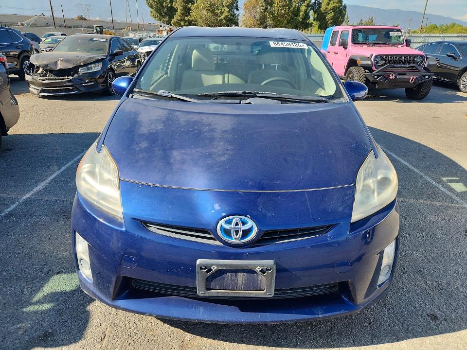 Photo 5 from auction – 2011 TOYOTA PRIUS with VIN JTDKN3DU3B1384832