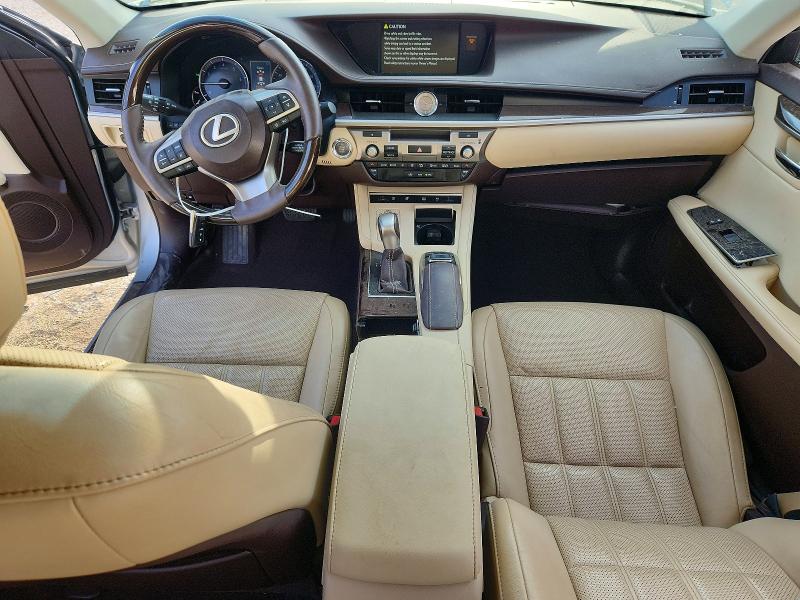 Photo 8 from auction – 2017 LEXUS ES with VIN 58ABK1GG0HU043659