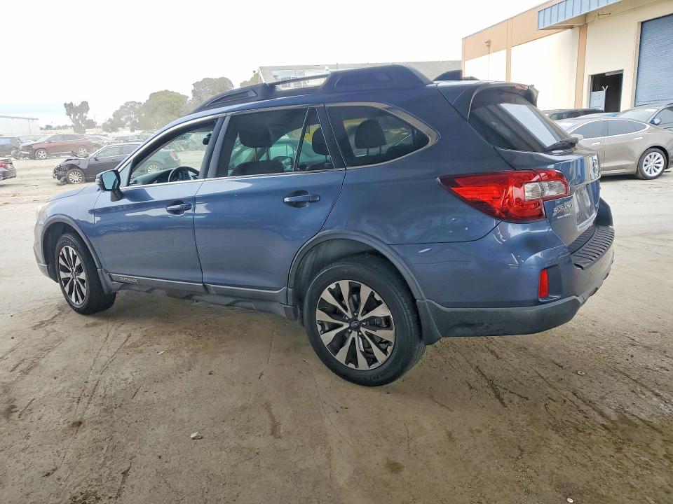 Photo 2 from auction – 2016 SUBARU OUTBACK with VIN 4S4BSAJC4G3302705