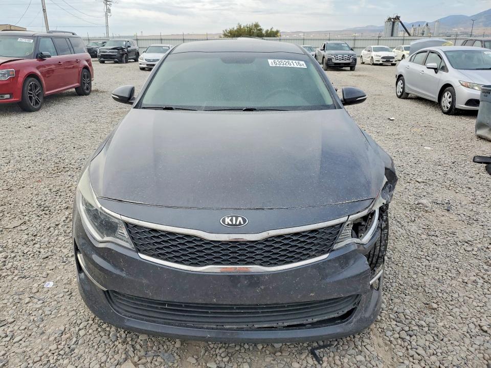 Photo 5 from auction – 2017 KIA OPTIMA with VIN 5XXGT4L37HG144819
