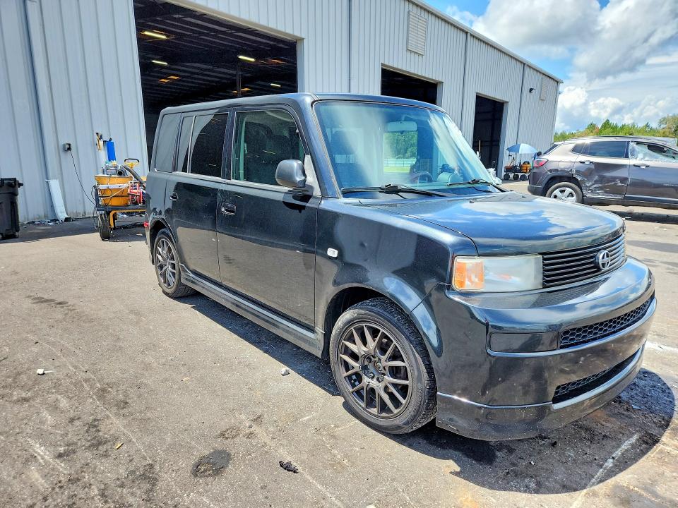 Photo 4 from auction – 2004 SCION XB with VIN JTLKT324840147534