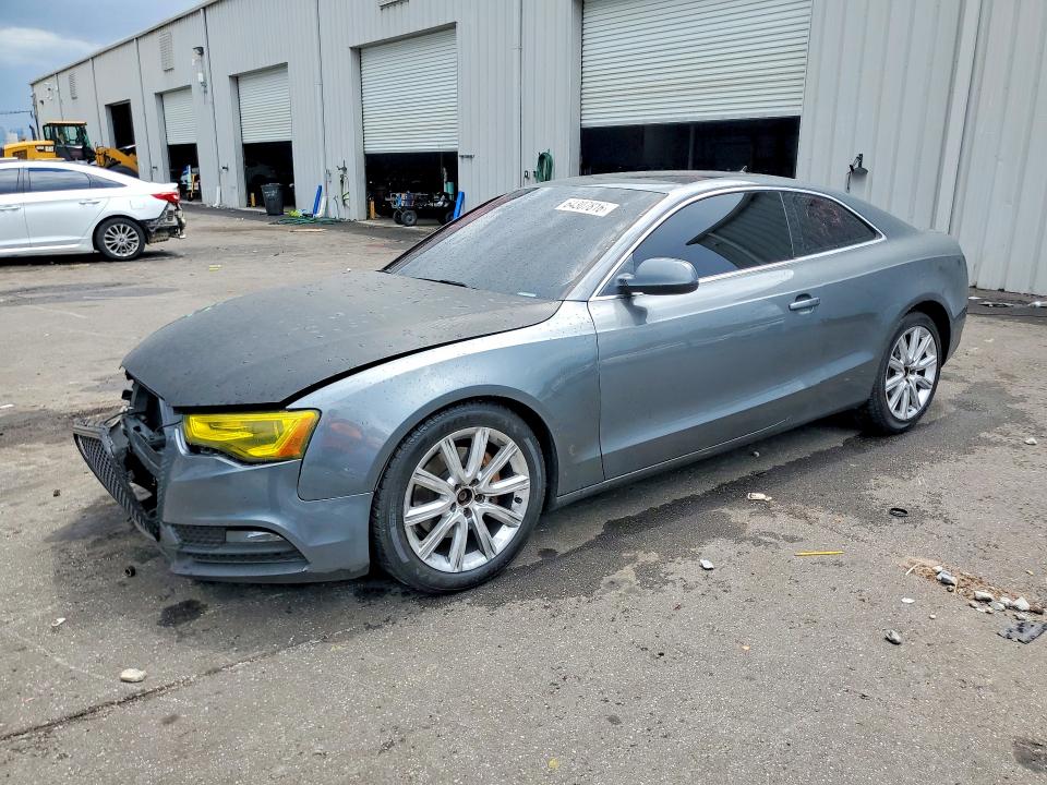 AUDI A5 2013 with VIN WAUCFAFR8DA076120 - Photo from auction
