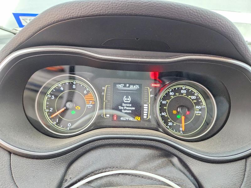 Photo 9 from auction – 2020 JEEP CHEROKEE with VIN 1C4PJLLBXLD577612