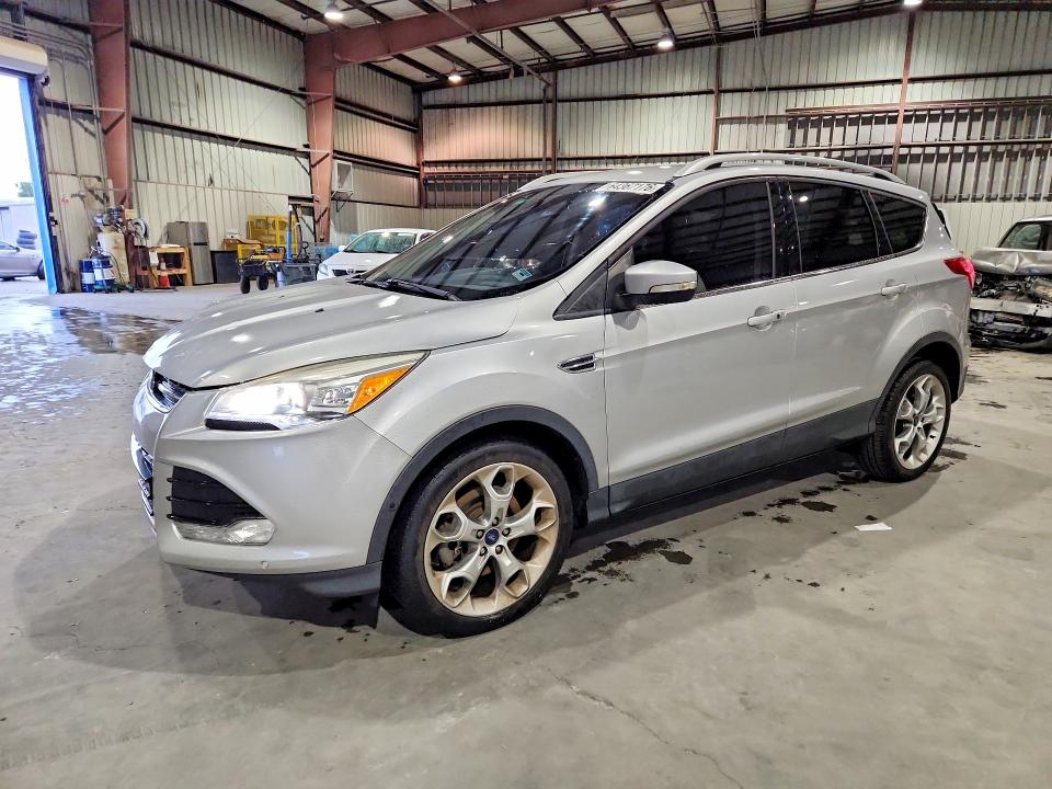 FORD ESCAPE 2016 with VIN 1FMCU0J94GUA74325 - Photo from auction