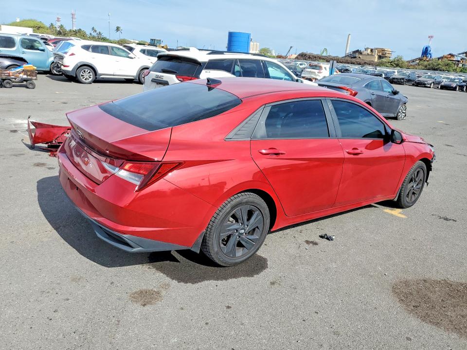 Photo 3 from auction – 2022 HYUNDAI ELANTRA with VIN KMHLS4AG3NU312979