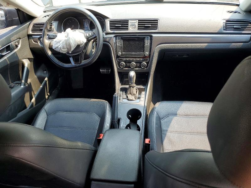 Foto 8 de la subasta – 2017 VOLKSWAGEN PASSAT con VIN 1VWDT7A32HC049699