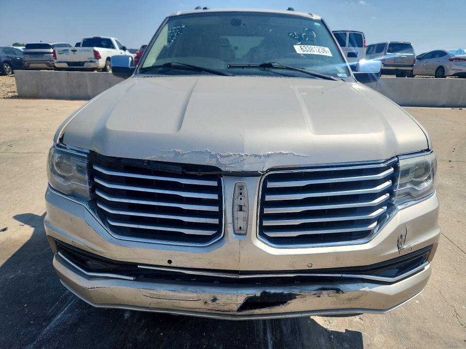 Photo 5 from auction – 2017 LINCOLN NAVIGATOR with VIN 5LMJJ2KT4HEL03956