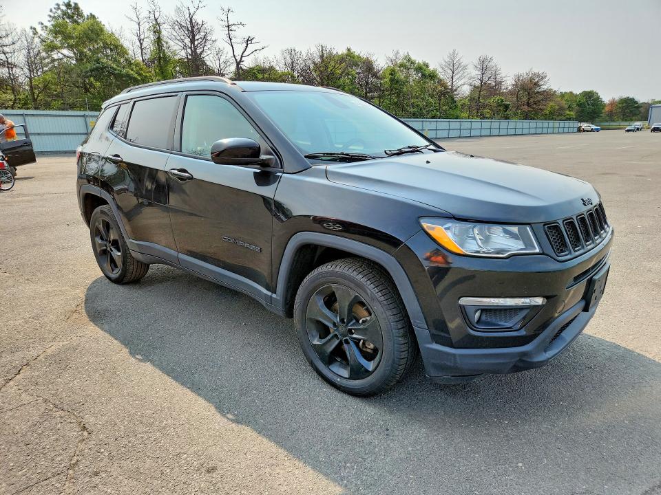 Фото 4 с аукциона – 2019 JEEP COMPASS с VIN 3C4NJDBB7KT818176