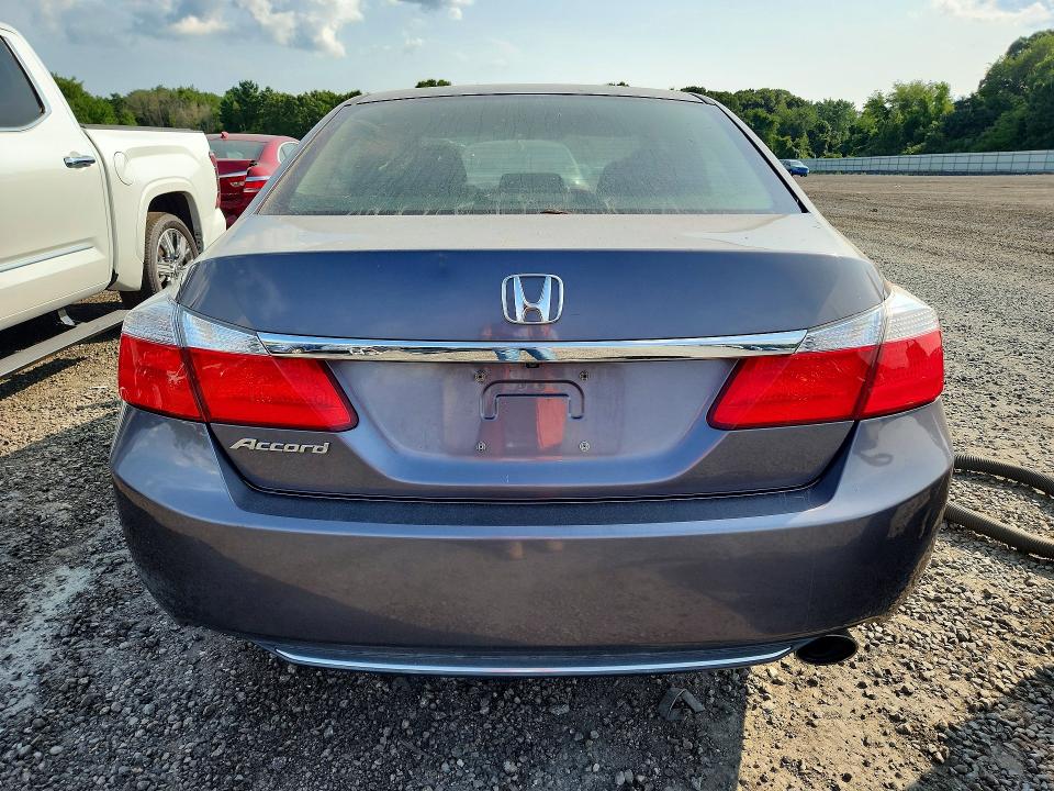 Photo 6 from auction – 2014 HONDA ACCORD with VIN 1HGCR2F70EA075898