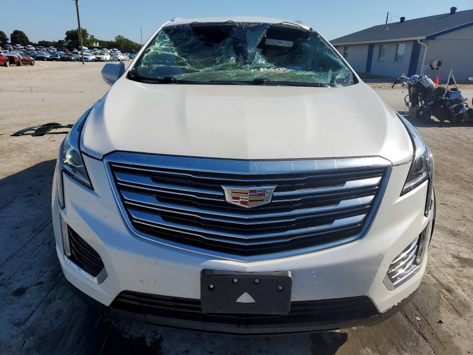Photo 5 from auction – 2018 CADILLAC XT5 with VIN 1GYKNARS3JZ123335