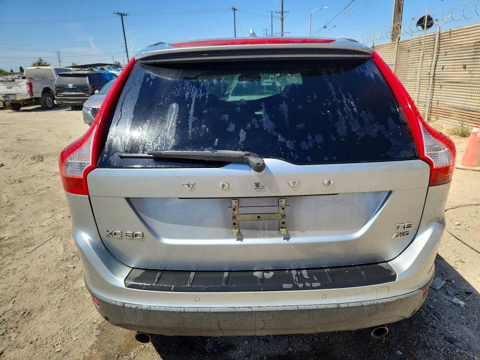Photo 6 from auction – 2011 VOLVO XC60 with VIN YV4902DZ3B2171602