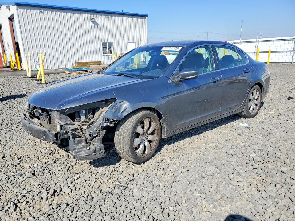 HONDA ACCORD 2008 with VIN JHMCP26868C016052 - Photo from auction