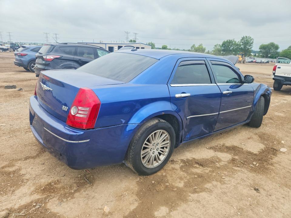 Photo 3 from auction – 2010 CHRYSLER 300 with VIN 2C3CA5CV6AH164918