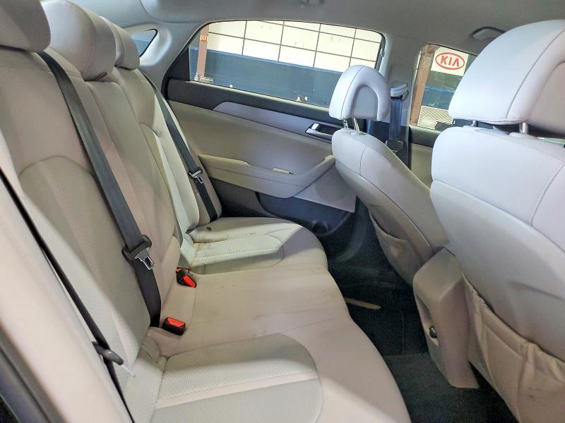 Photo 10 from auction – 2016 HYUNDAI SONATA with VIN 5NPE24AF9GH433369