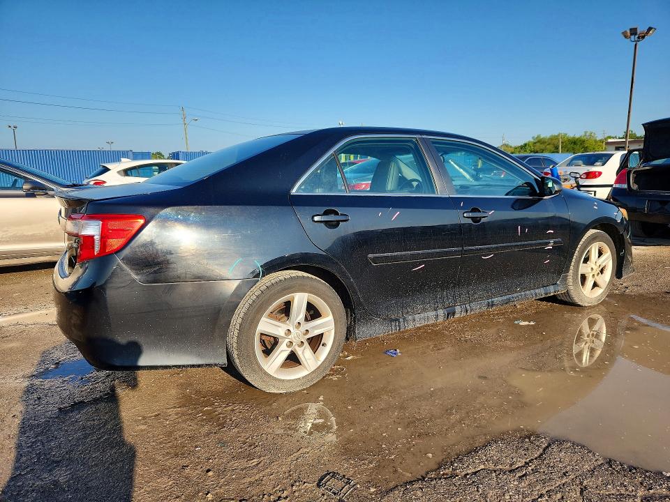 Photo 3 from auction – 2012 TOYOTA CAMRY with VIN 4T1BF1FK3CU196112