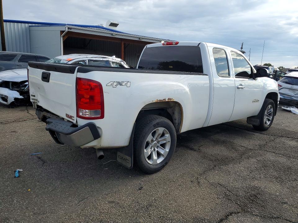 Photo 3 from auction – 2010 GMC SIERRA with VIN 1GTSKUEA2AZ107740