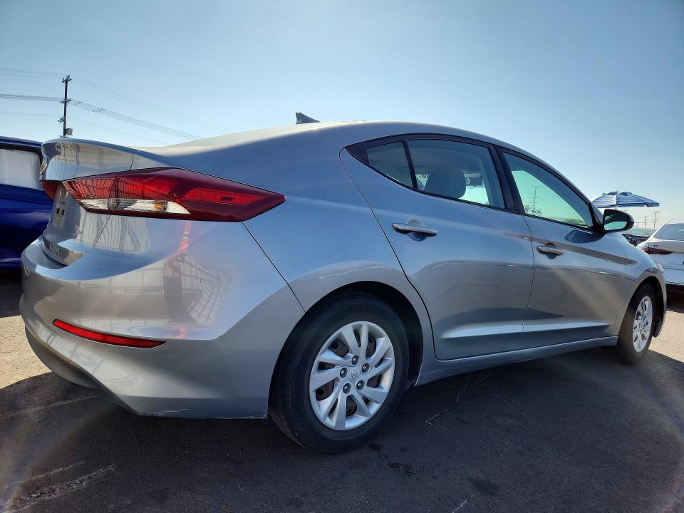 Photo 3 from auction – 2017 HYUNDAI ELANTRA with VIN 5NPD74LF1HH191141