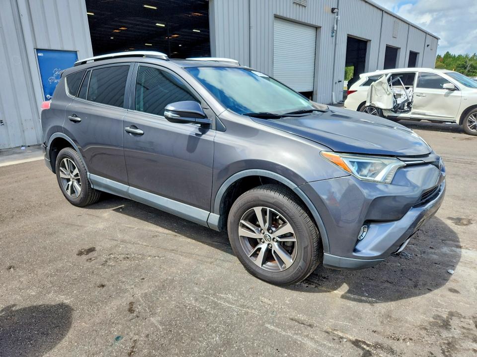 Photo 4 from auction – 2016 TOYOTA RAV4 with VIN 2T3WFREV4GW266872