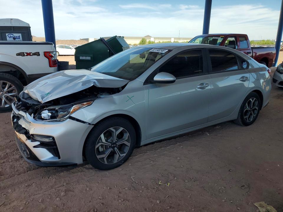 KIA FORTE 2019 with VIN 3KPF24AD9KE137333 - Photo from auction