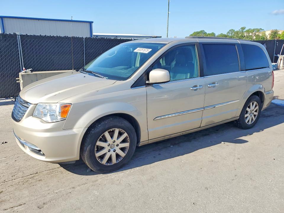 2016 CHRYSLER TOWN & COUNTRY - Търг №65351676