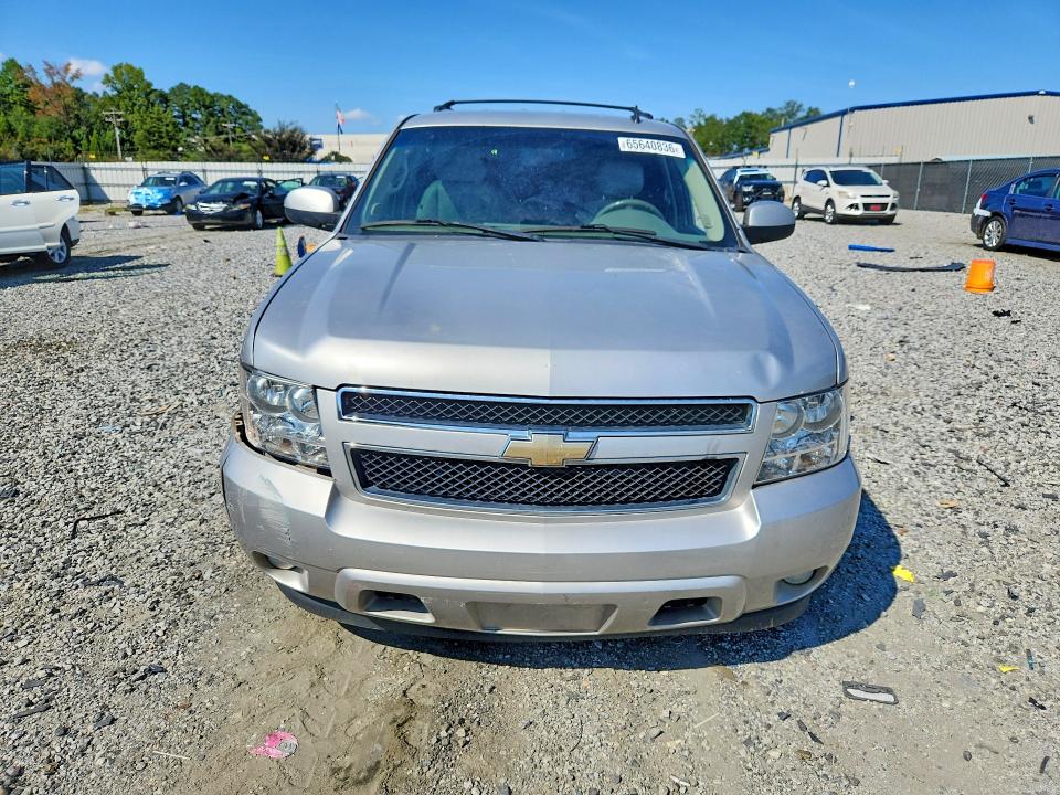 Photo 5 from auction – 2011 CHEVROLET TAHOE with VIN 1GNSCBE05BR293498