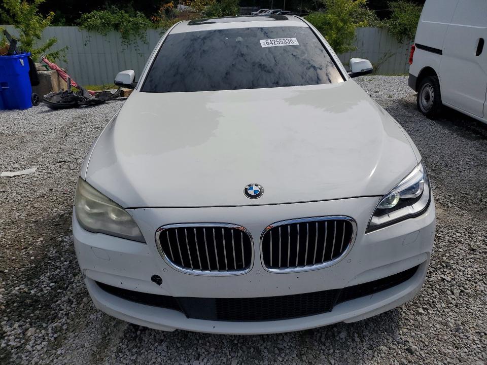 Photo 5 from auction – 2015 BMW 750 with VIN WBAYA8C57FD825375
