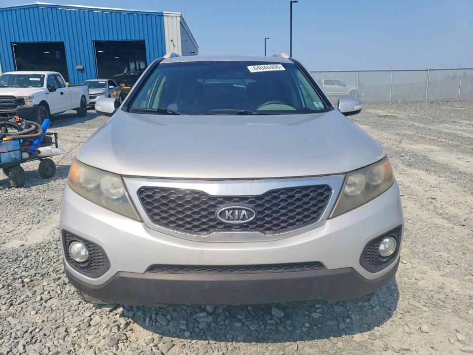 Photo 5 from auction – 2012 KIA SORENTO with VIN 5XYKTCA66CG288321