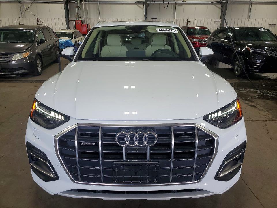 Photo 5 from auction – 2021 AUDI Q5 with VIN WA1CAAFY5M2090036