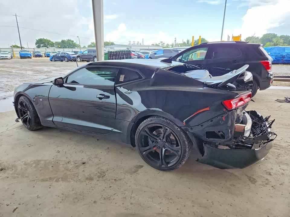 Photo 2 from auction – 2017 CHEVROLET CAMARO with VIN 1G1FH1R77H0135344