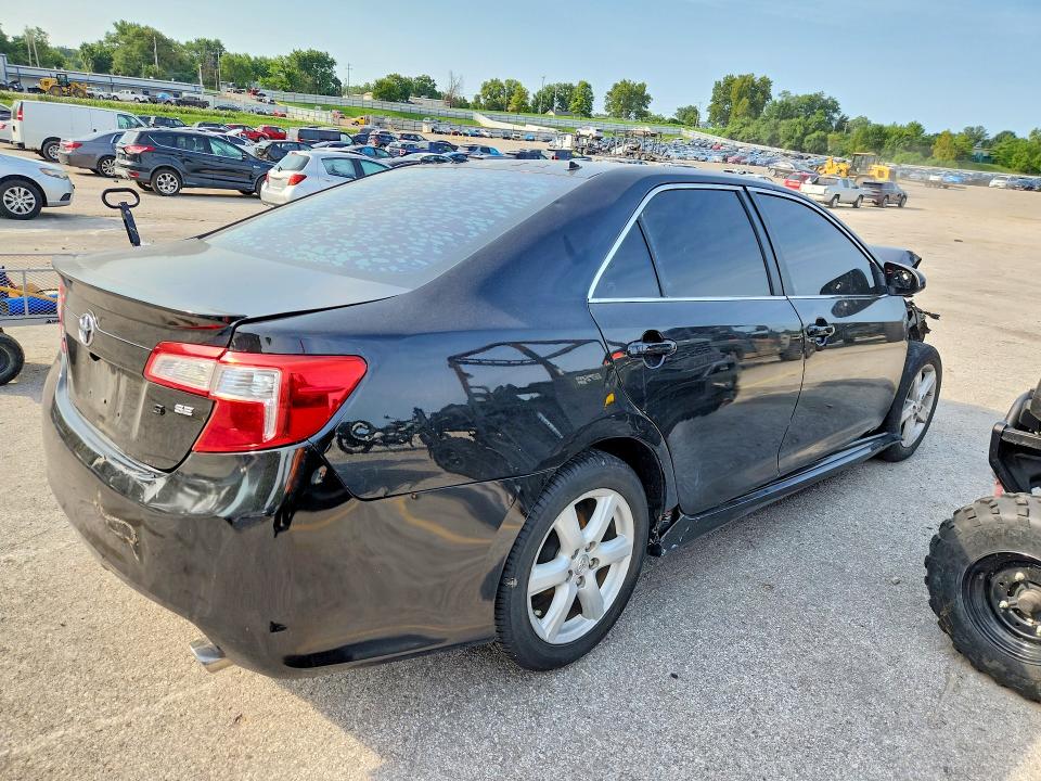 Photo 3 from auction – 2013 TOYOTA CAMRY with VIN 4T1BF1FK9DU222276