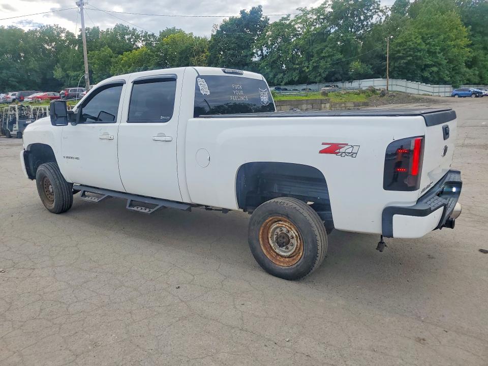 Photo 2 from auction – 2007 CHEVROLET SILVERADO with VIN 1GCHK23667F516475