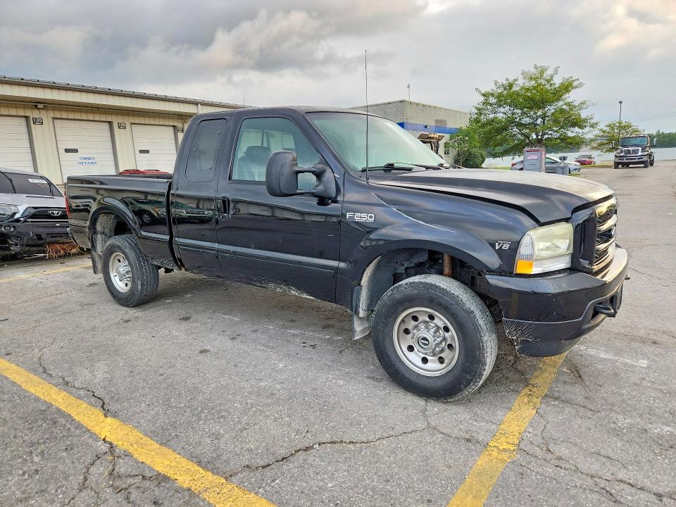 Photo 4 from auction – 2002 FORD F250 with VIN 1FTNX21L92ED16279