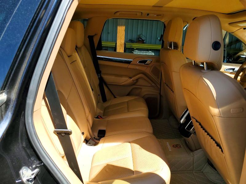 Photo 10 from auction – 2012 PORSCHE CAYENNE with VIN WP1AE2A24CLA93785