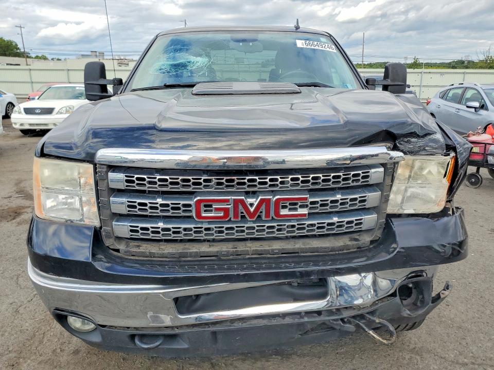 Photo 5 from auction – 2013 GMC SIERRA with VIN 1GT220EG4DZ173479