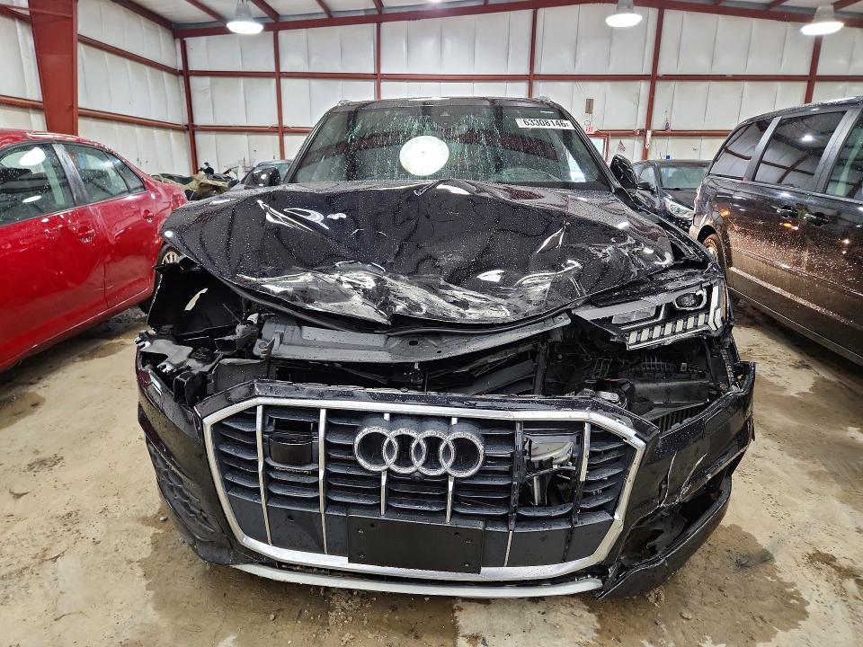 Photo 5 from auction – 2021 AUDI Q7 with VIN WA1VXAF77MD024994