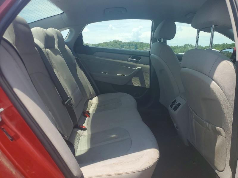 Photo 10 from auction – 2019 HYUNDAI SONATA with VIN 5NPE34AF2KH786509