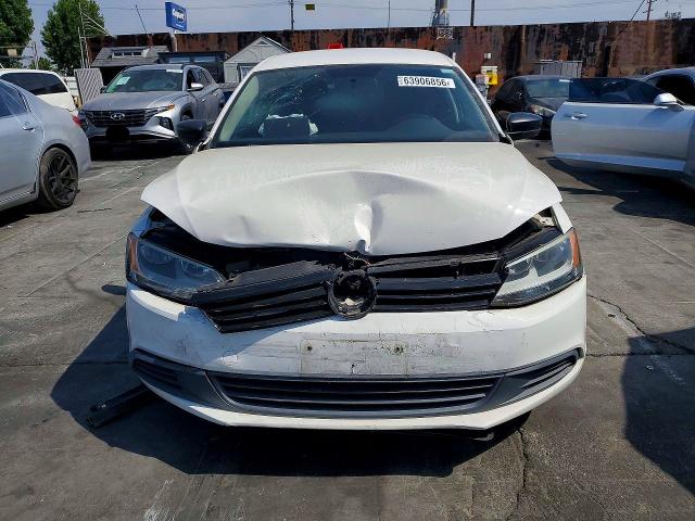 Photo 5 from auction – 2012 VOLKSWAGEN JETTA with VIN 3VW2K7AJ6CM353649