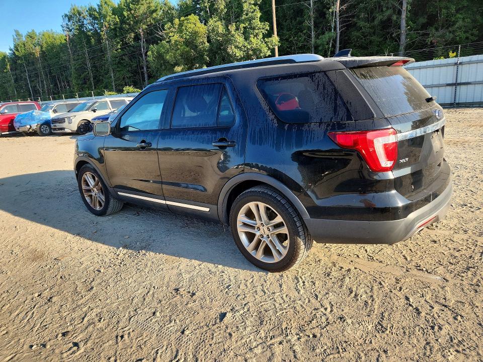 Photo 2 from auction – 2016 FORD EXPLORER with VIN 1FM5K7D83GGB70410