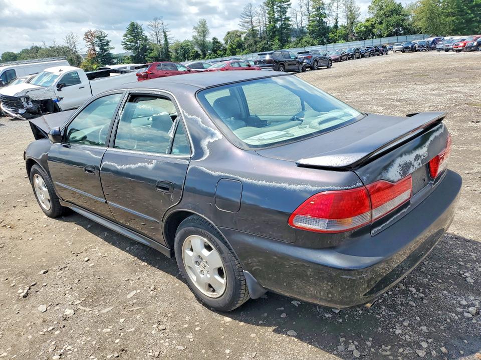 Photo 2 from auction – 2002 HONDA ACCORD with VIN 1HGCG165X2A039713
