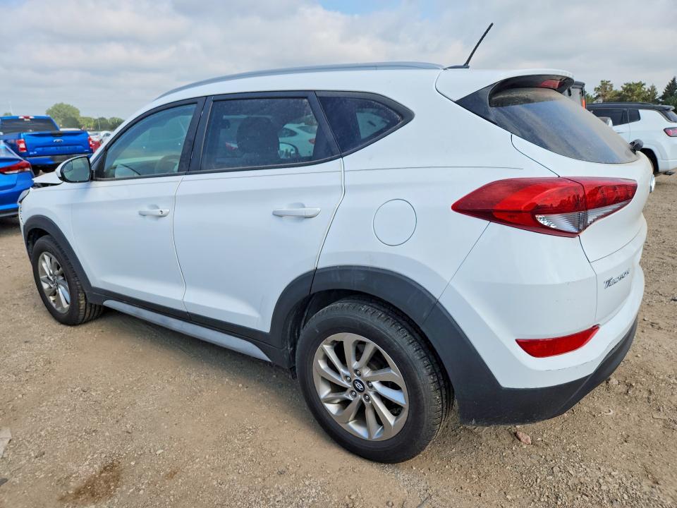 Photo 2 from auction – 2017 HYUNDAI TUCSON with VIN KM8J33A42HU410619