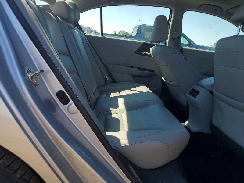 Photo 10 from auction – 2015 HONDA ACCORD with VIN 1HGCR2F88FA135579